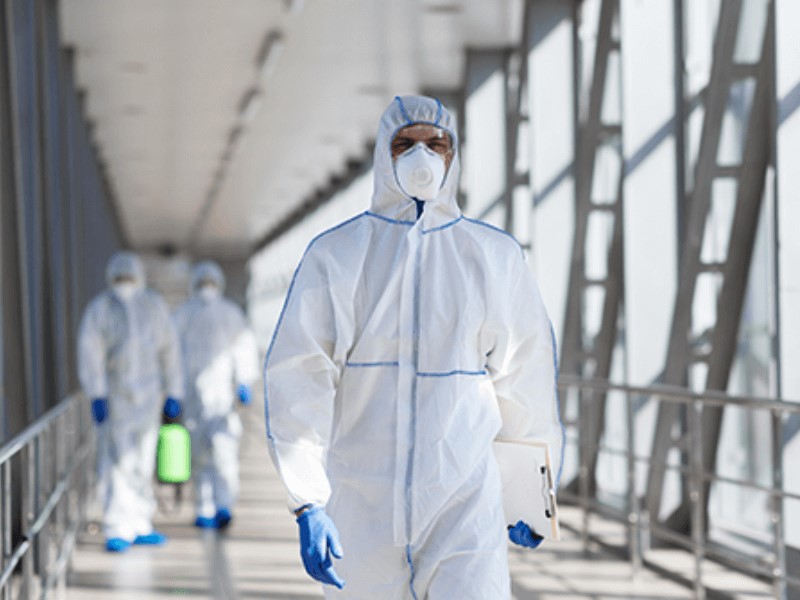 A complete coverall is the most popular style for uniforms used in cleanrooms.