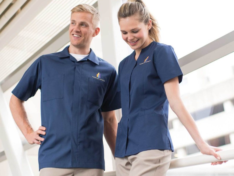 For maintenance personnel working in healthcare institutions, scrubs are a common choice of attire.
