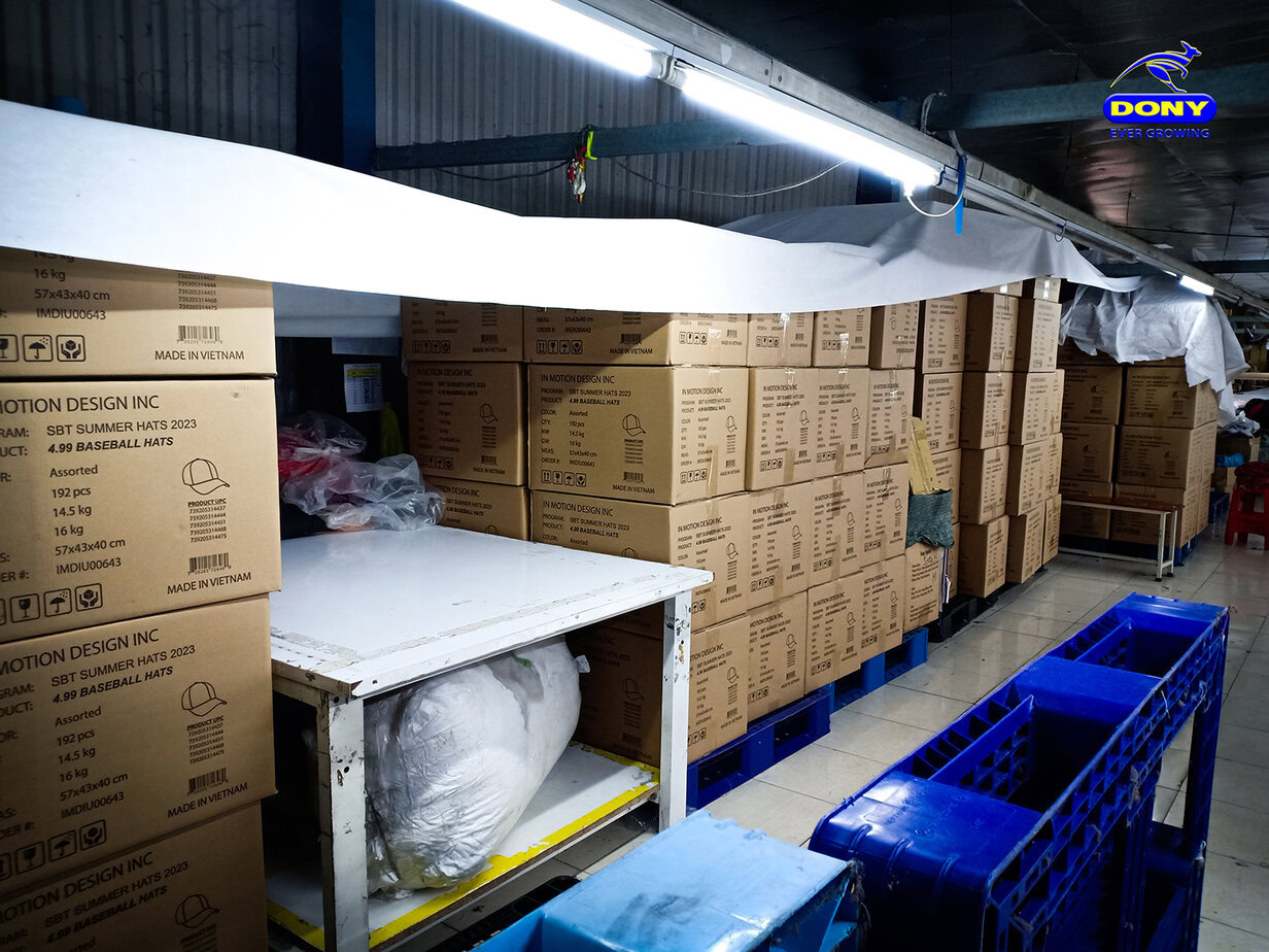 - Exporting Nearly 200.000 Hats To The US Market In The First Days Of The New Year