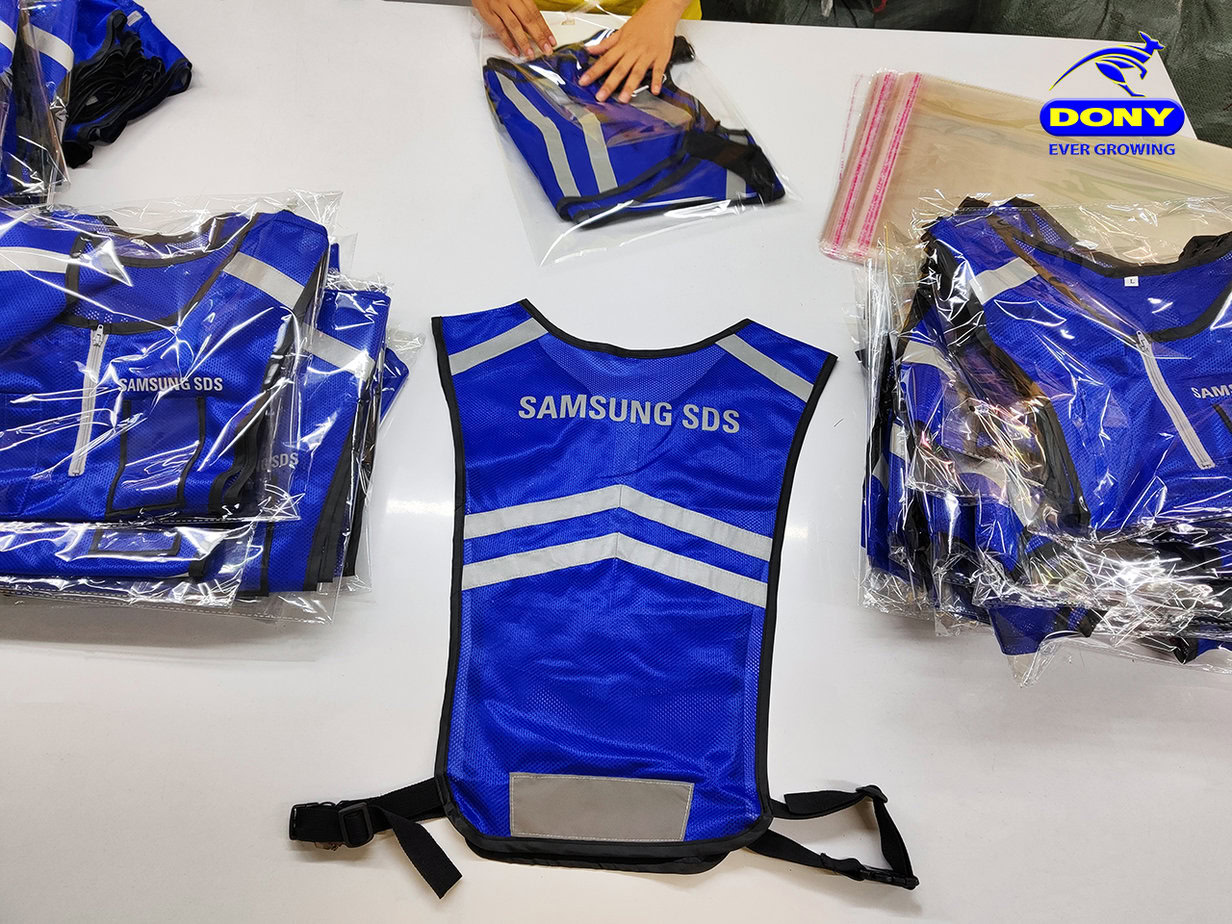 - Manufacturing Reflective Safety Vest For The Subsidiary Of Samsung Group