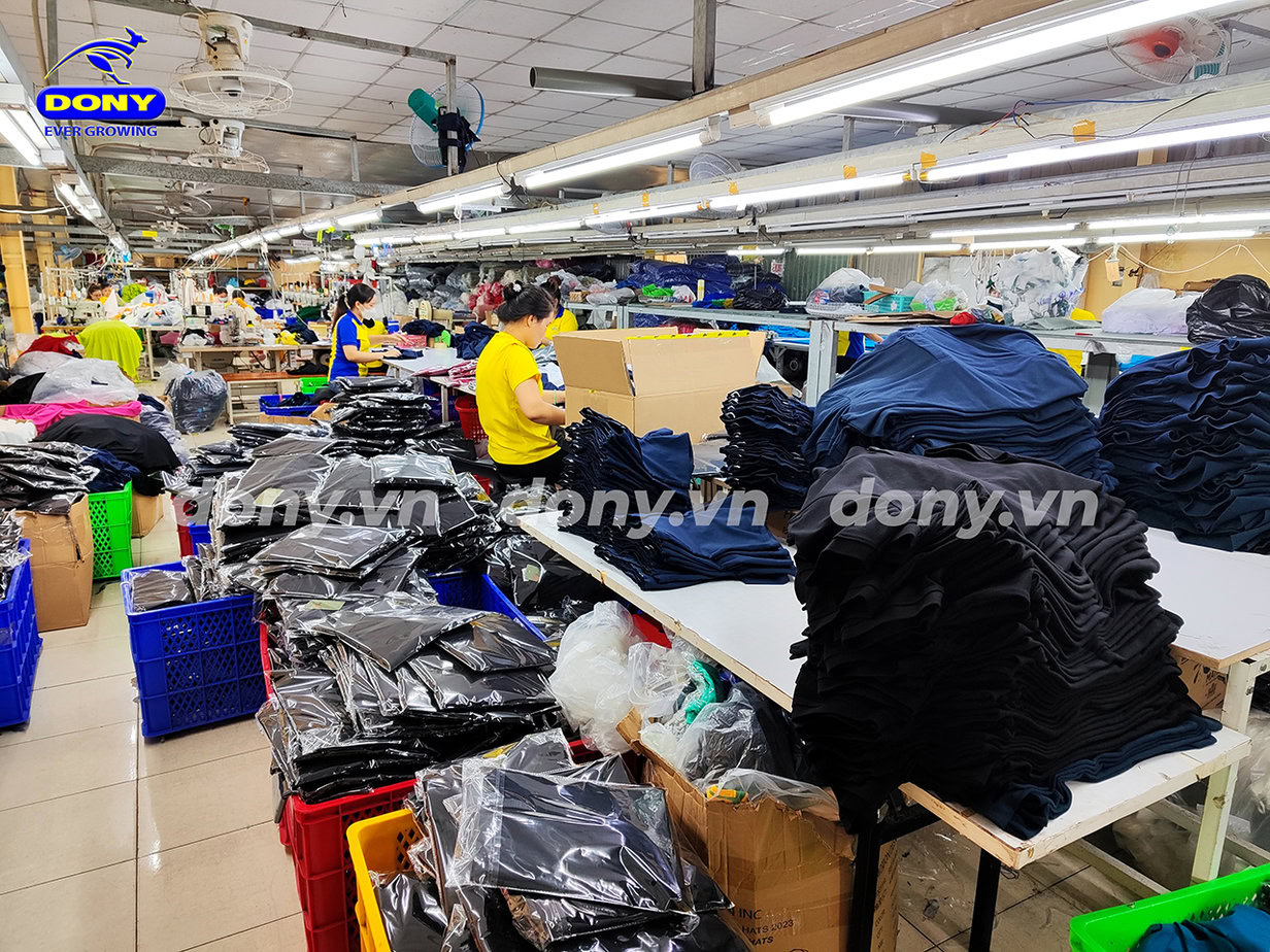 - EXPORTING THE GOODS TO INTERNALTIONAL MARKETS 2024