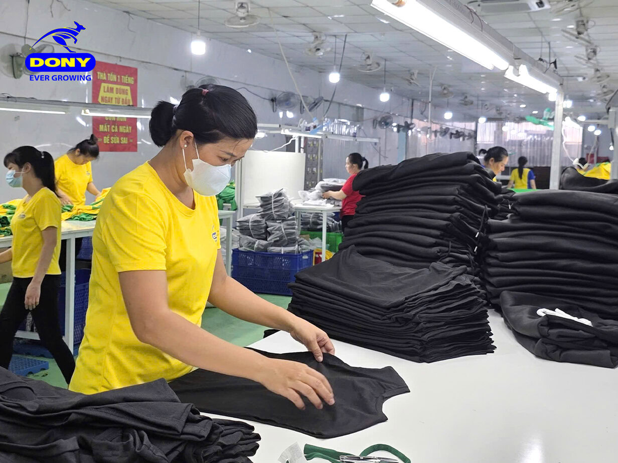 - Giving Our All Every Day: The Non-Stop Rhythm at Dony!